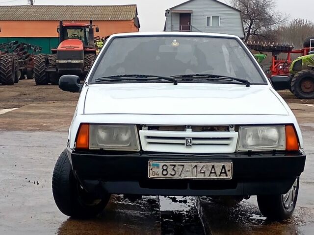 ВАЗ 2108, объемом двигателя 1.3 л и пробегом 300 тыс. км за 750 $, фото 6 на Automoto.ua