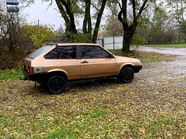 ВАЗ 2108, объемом двигателя 1.3 л и пробегом 200 тыс. км за 1000 $, фото 3 на Automoto.ua