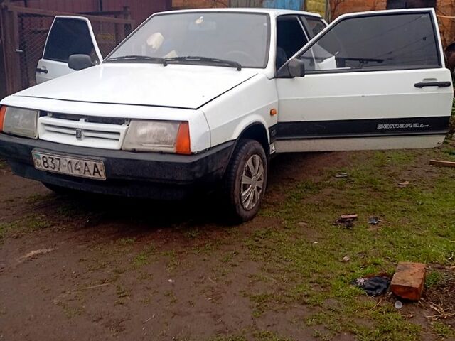 ВАЗ 2108, объемом двигателя 1.3 л и пробегом 300 тыс. км за 750 $, фото 1 на Automoto.ua