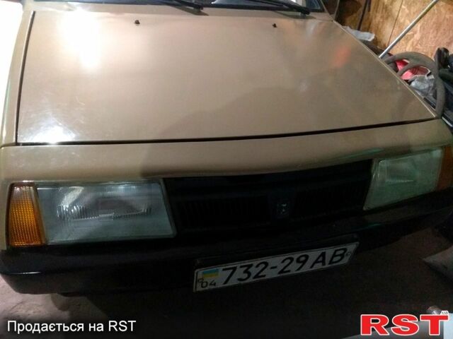 ВАЗ 2108, объемом двигателя 1.3 л и пробегом 0 тыс. км за 1060 $, фото 2 на Automoto.ua