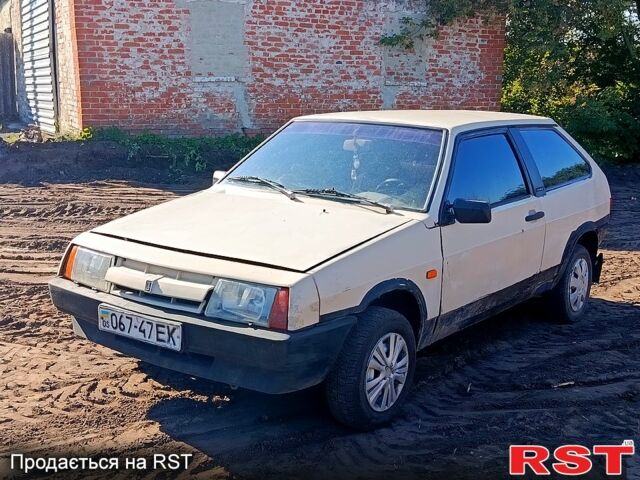 ВАЗ 2108, объемом двигателя 1.5 л и пробегом 0 тыс. км за 600 $, фото 2 на Automoto.ua