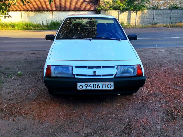ВАЗ 2108, объемом двигателя 1.5 л и пробегом 182 тыс. км за 1550 $, фото 1 на Automoto.ua