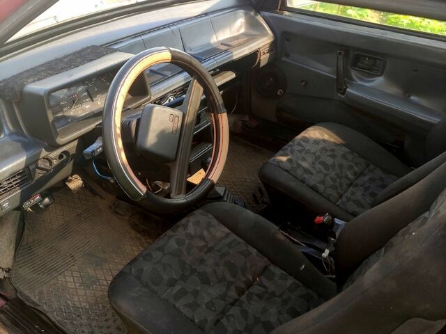 ВАЗ 2108, объемом двигателя 1.5 л и пробегом 211 тыс. км за 650 $, фото 3 на Automoto.ua
