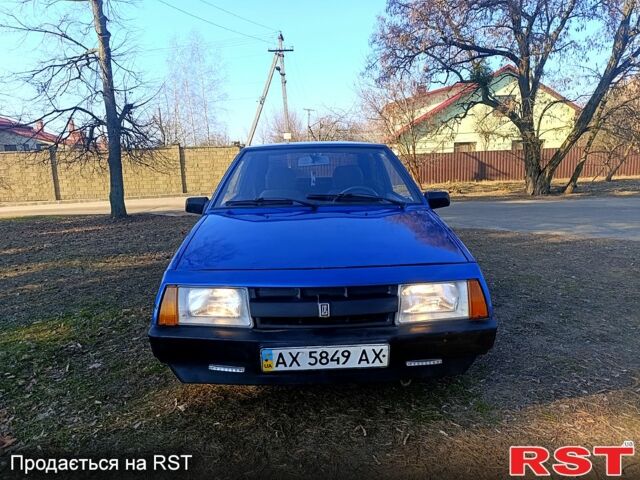 ВАЗ 2108, объемом двигателя 15 л и пробегом 246 тыс. км за 990 $, фото 4 на Automoto.ua