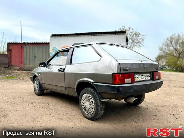 ВАЗ 2108, объемом двигателя 15 л и пробегом 200 тыс. км за 999 $, фото 3 на Automoto.ua