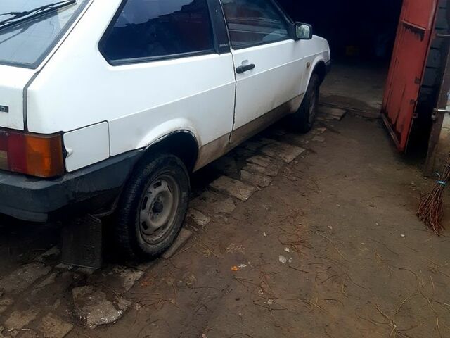 ВАЗ 2108, объемом двигателя 1.5 л и пробегом 205 тыс. км за 800 $, фото 1 на Automoto.ua