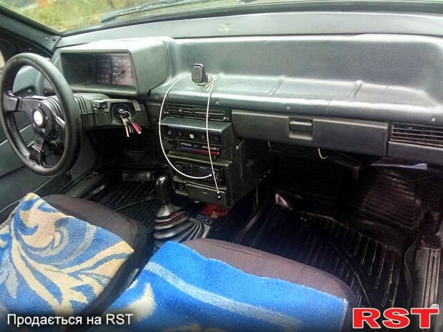 ВАЗ 2108, объемом двигателя 1.5 л и пробегом 380 тыс. км за 750 $, фото 3 на Automoto.ua