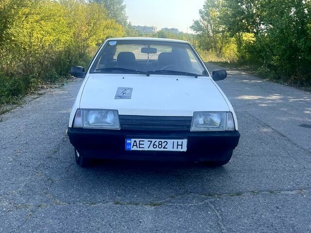 ВАЗ 2108, объемом двигателя 1.5 л и пробегом 250 тыс. км за 750 $, фото 1 на Automoto.ua