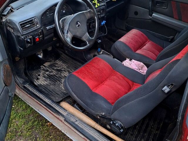 ВАЗ 2108, объемом двигателя 1.5 л и пробегом 213 тыс. км за 550 $, фото 1 на Automoto.ua