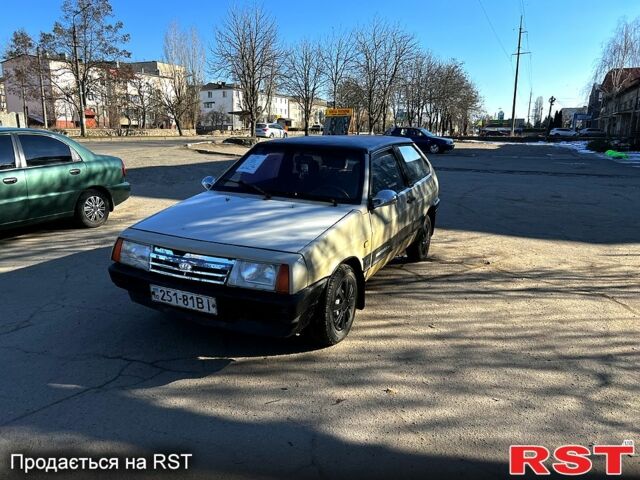 ВАЗ 2108, об'ємом двигуна 1.5 л та пробігом 251 тис. км за 800 $, фото 4 на Automoto.ua
