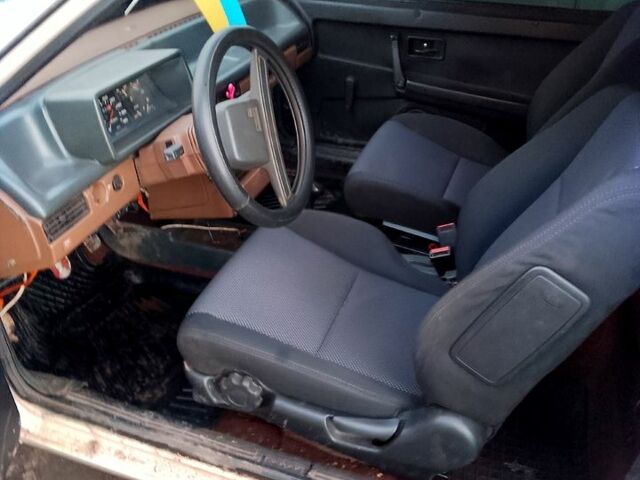 ВАЗ 2108, объемом двигателя 15 л и пробегом 0 тыс. км за 1150 $, фото 5 на Automoto.ua