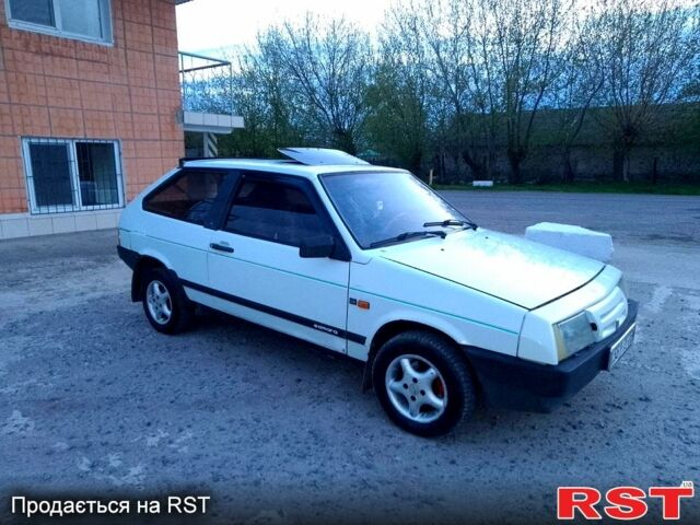 ВАЗ 2108, объемом двигателя 16 л и пробегом 290 тыс. км за 899 $, фото 2 на Automoto.ua