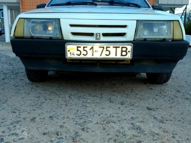 ВАЗ 2108, объемом двигателя 16 л и пробегом 290 тыс. км за 899 $, фото 6 на Automoto.ua