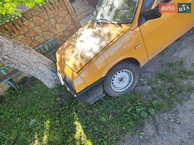 Жовтий ВАЗ 2108, об'ємом двигуна 1.29 л та пробігом 333 тис. км за 1000 $, фото 4 на Automoto.ua