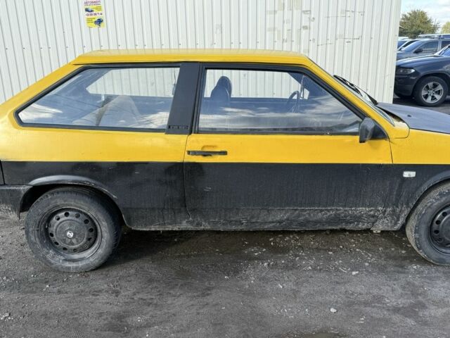 Желтый ВАЗ 2108, объемом двигателя 1.6 л и пробегом 3 тыс. км за 956 $, фото 1 на Automoto.ua