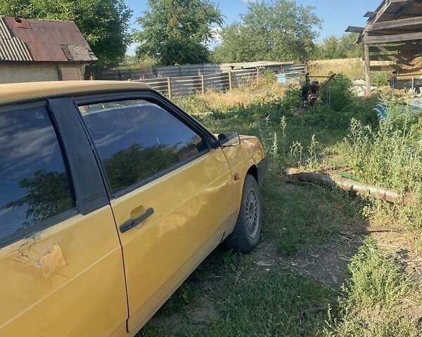 Жовтий ВАЗ 2108, об'ємом двигуна 1.5 л та пробігом 222 тис. км за 500 $, фото 5 на Automoto.ua