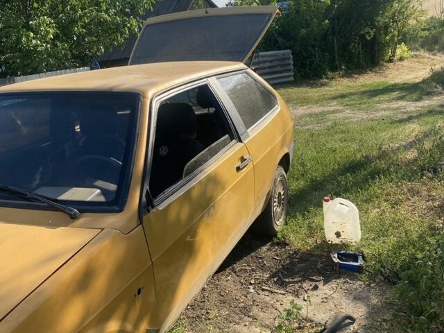 Желтый ВАЗ 2108, объемом двигателя 1.5 л и пробегом 222 тыс. км за 500 $, фото 5 на Automoto.ua