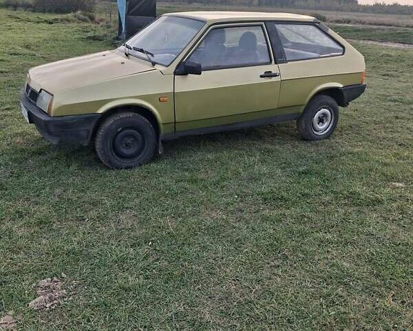 Жовтий ВАЗ 2108, об'ємом двигуна 1.3 л та пробігом 90 тис. км за 850 $, фото 10 на Automoto.ua