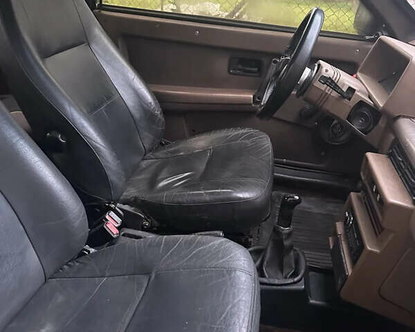 Желтый ВАЗ 2108, объемом двигателя 1.3 л и пробегом 300 тыс. км за 700 $, фото 4 на Automoto.ua