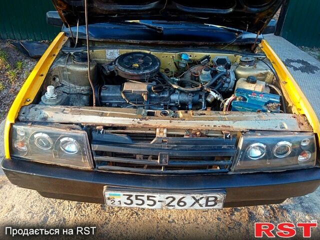 Желтый ВАЗ 2108, объемом двигателя 13 л и пробегом 323 тыс. км за 1000 $, фото 13 на Automoto.ua