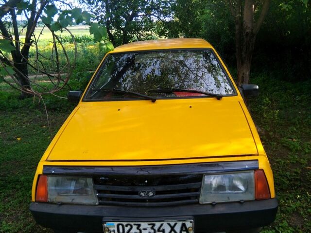 Жовтий ВАЗ 2108, об'ємом двигуна 1.3 л та пробігом 99 тис. км за 910 $, фото 6 на Automoto.ua