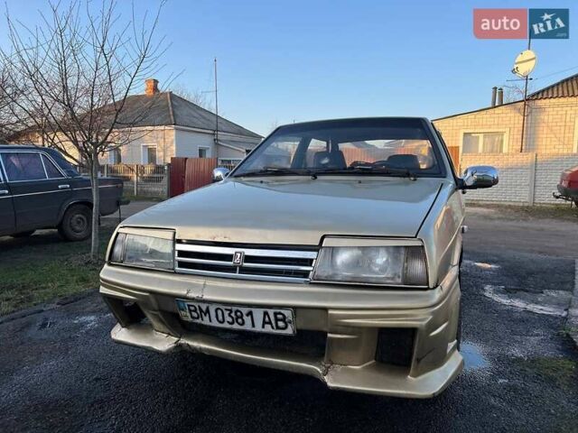 Желтый ВАЗ 2108, объемом двигателя 1.3 л и пробегом 96 тыс. км за 1100 $, фото 1 на Automoto.ua