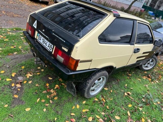 Желтый ВАЗ 2108, объемом двигателя 1.3 л и пробегом 67 тыс. км за 800 $, фото 2 на Automoto.ua