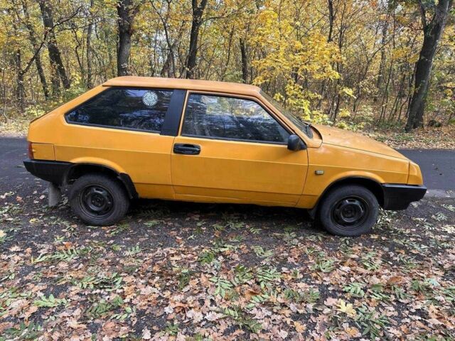 Жовтий ВАЗ 2108, об'ємом двигуна 1 л та пробігом 11 тис. км за 620 $, фото 4 на Automoto.ua