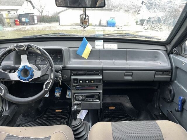 Серый ВАЗ 2108, объемом двигателя 0 л и пробегом 100 тыс. км за 650 $, фото 5 на Automoto.ua