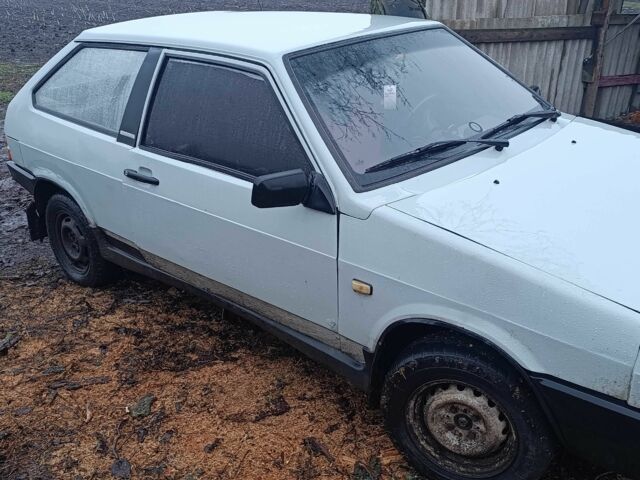 Серый ВАЗ 2108, объемом двигателя 1.5 л и пробегом 80 тыс. км за 758 $, фото 4 на Automoto.ua