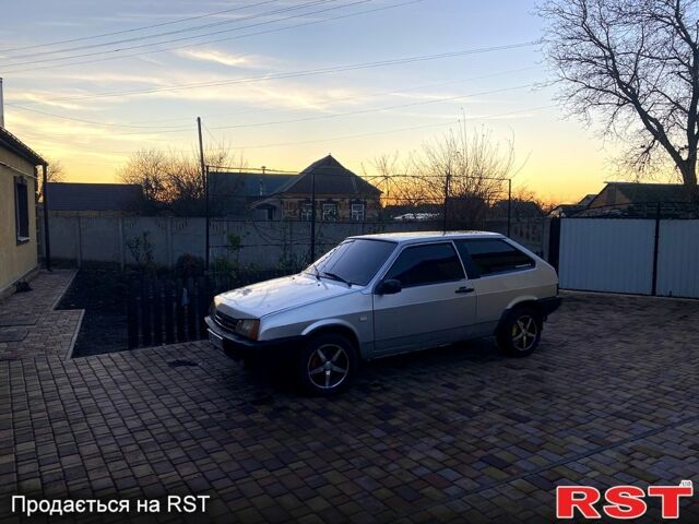 Серый ВАЗ 2108, объемом двигателя 15 л и пробегом 200 тыс. км за 1200 $, фото 2 на Automoto.ua