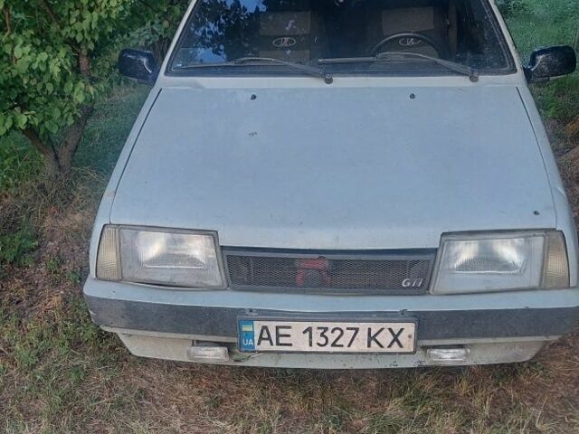 ВАЗ 2108 1985 в Кривом Роге на Automoto.ua Серый ВАЗ 2108, объемом двигателя 1.3 л и пробегом 130 тыс. км за 605 $, фото 8 на Automoto.ua