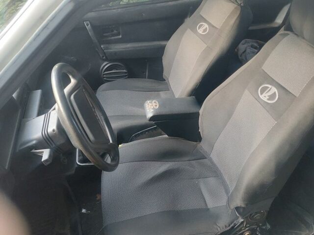 ВАЗ 2108 1985 в Кривом Роге на Automoto.ua Серый ВАЗ 2108, объемом двигателя 1.3 л и пробегом 130 тыс. км за 605 $, фото 5 на Automoto.ua