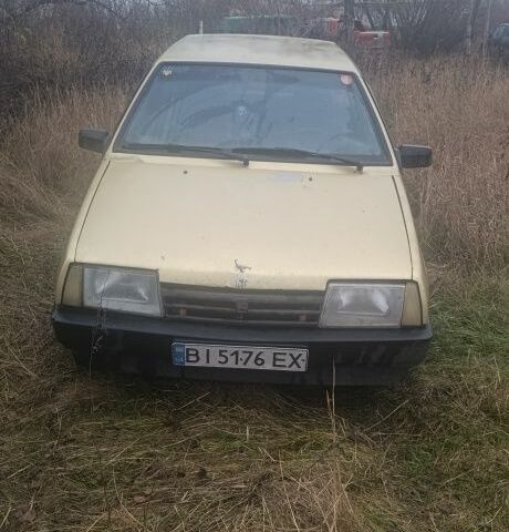 Серый ВАЗ 2108, объемом двигателя 1 л и пробегом 269 тыс. км за 835 $, фото 1 на Automoto.ua