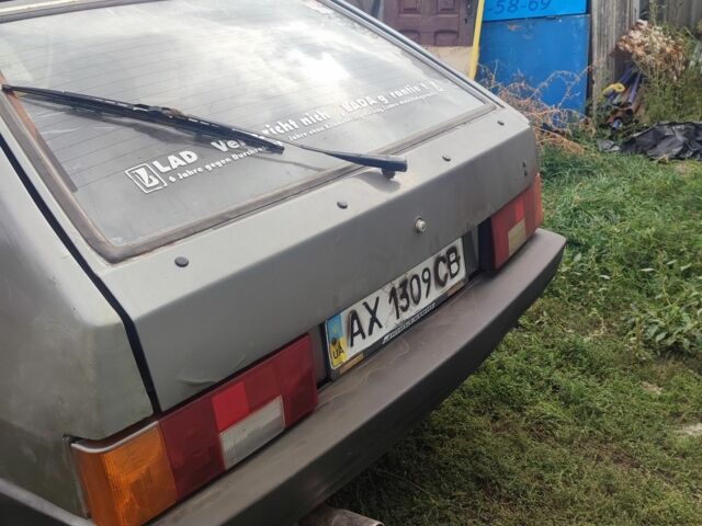 ВАЗ 2108 1987 в Славянске на Automoto.ua Серый ВАЗ 2108, объемом двигателя 1.3 л и пробегом 95 тыс. км за 740 $, фото 2 на Automoto.ua