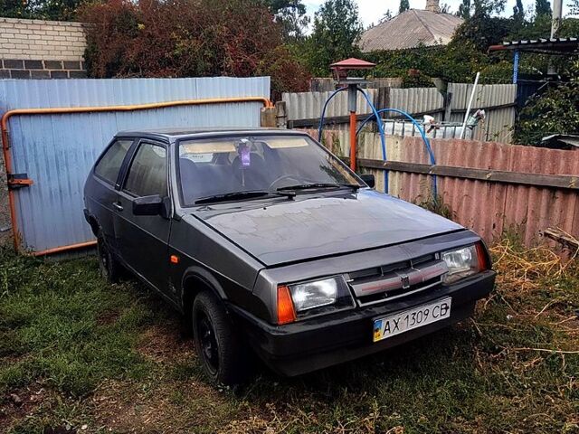 Серый ВАЗ 2108, объемом двигателя 1.3 л и пробегом 97 тыс. км за 580 $, фото 6 на Automoto.ua