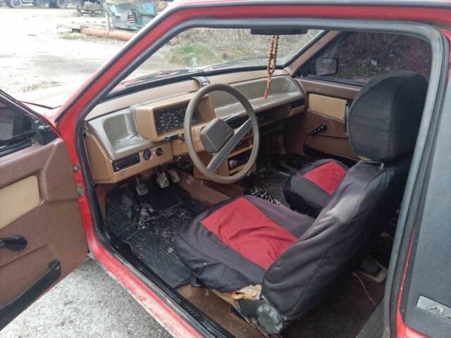 Серый ВАЗ 2108, объемом двигателя 1.3 л и пробегом 999 тыс. км за 1000 $, фото 4 на Automoto.ua