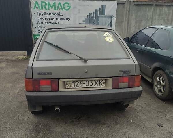 Серый ВАЗ 2108, объемом двигателя 1.5 л и пробегом 14 тыс. км за 1208 $, фото 2 на Automoto.ua