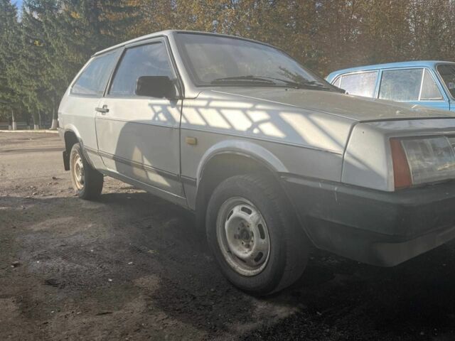 ВАЗ 2108 1990 у Лубнах на Automoto.ua Сірий ВАЗ 2108, об'ємом двигуна 1.3 л та пробігом 122 тис. км за 1250 $, фото 1 на Automoto.ua