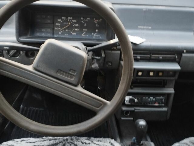 Серый ВАЗ 2108, объемом двигателя 1.3 л и пробегом 340 тыс. км за 550 $, фото 4 на Automoto.ua