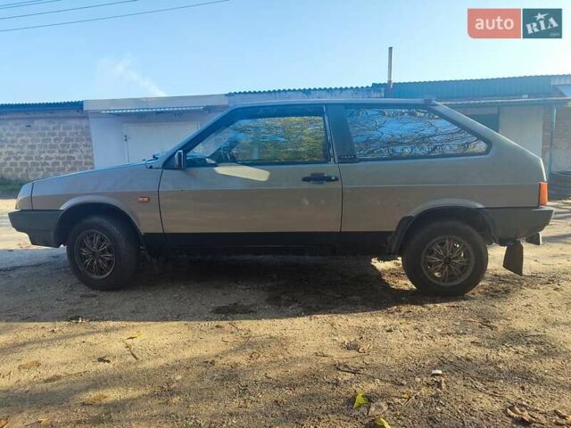 Серый ВАЗ 2108, объемом двигателя 1.3 л и пробегом 198 тыс. км за 1900 $, фото 1 на Automoto.ua