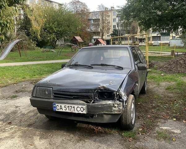 Серый ВАЗ 2108, объемом двигателя 1.3 л и пробегом 63 тыс. км за 700 $, фото 5 на Automoto.ua