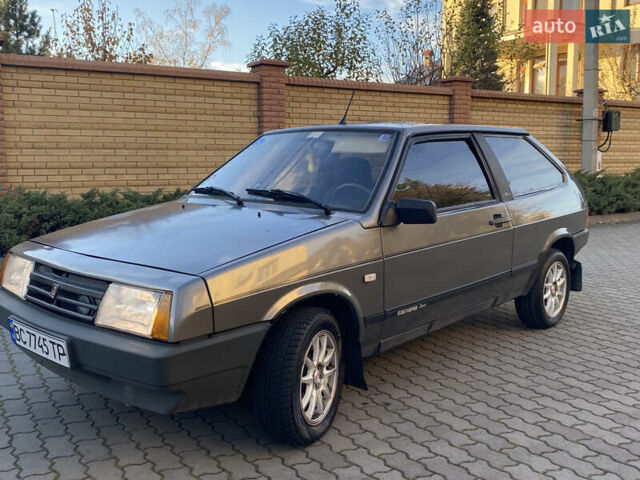 Серый ВАЗ 2108, объемом двигателя 1.29 л и пробегом 281 тыс. км за 1300 $, фото 1 на Automoto.ua