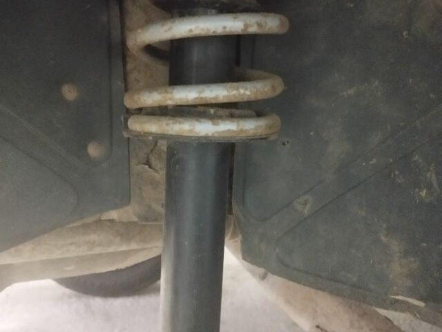 Серый ВАЗ 2108, объемом двигателя 1.3 л и пробегом 340 тыс. км за 550 $, фото 5 на Automoto.ua