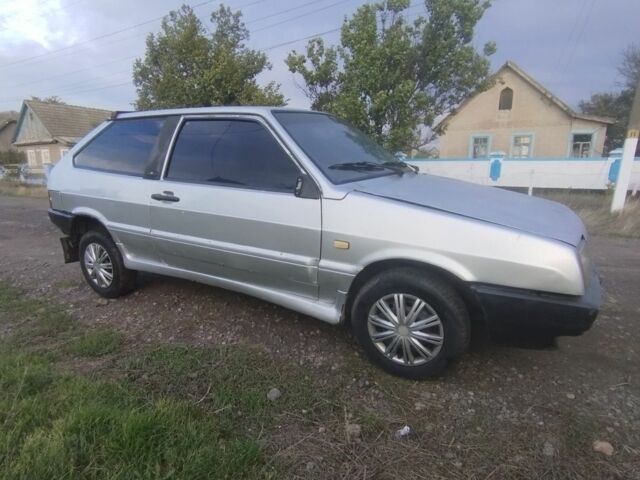 Серый ВАЗ 2108, объемом двигателя 1.3 л и пробегом 340 тыс. км за 550 $, фото 1 на Automoto.ua