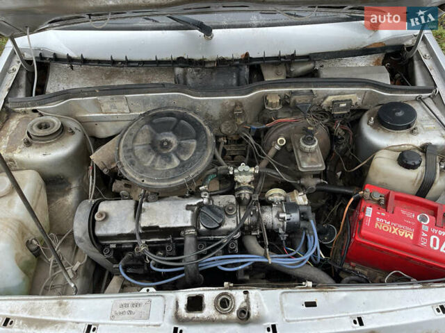 Серый ВАЗ 2108, объемом двигателя 1.3 л и пробегом 137 тыс. км за 650 $, фото 10 на Automoto.ua