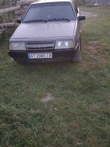Серый ВАЗ 2108, объемом двигателя 1.3 л и пробегом 50 тыс. км за 704 $, фото 1 на Automoto.ua