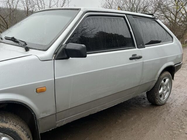 Серый ВАЗ 2108, объемом двигателя 1.3 л и пробегом 137 тыс. км за 800 $, фото 4 на Automoto.ua