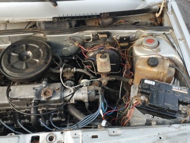 Серый ВАЗ 2108, объемом двигателя 1.3 л и пробегом 340 тыс. км за 550 $, фото 3 на Automoto.ua