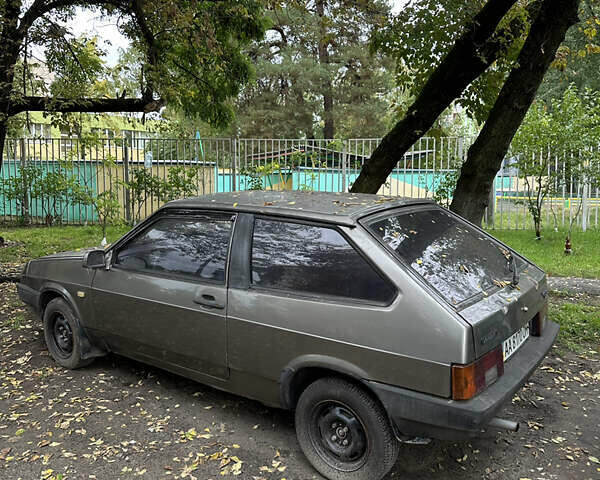 ВАЗ 2108 1992 в Киеве на Automoto.ua Серый ВАЗ 2108, объемом двигателя 1.3 л и пробегом 222 тыс. км за 950 $, фото 2 на Automoto.ua
